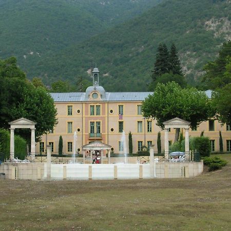 Appartement Chateau Des Gipieres Montbrun-les-Bains Exterior photo